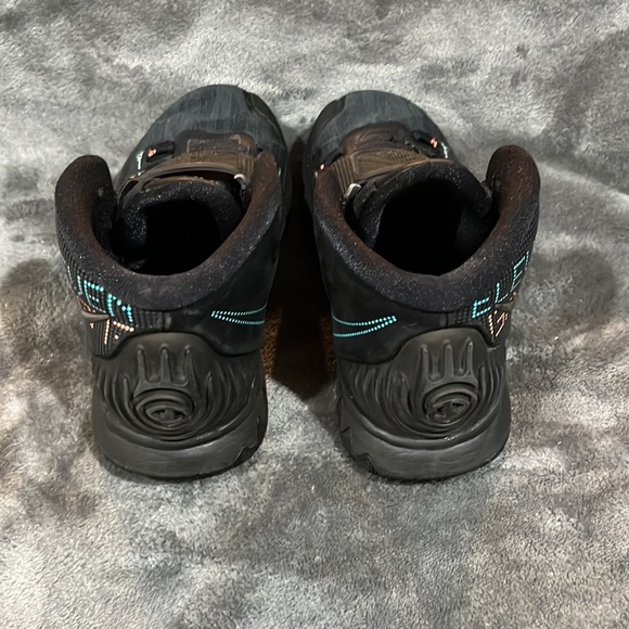 Nike Kyrie VI 6 Shot Clock GS Sz 3.5Y GUC - Picture 4 of 7